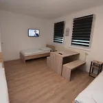 Ab Moehringen Messe Zimmer